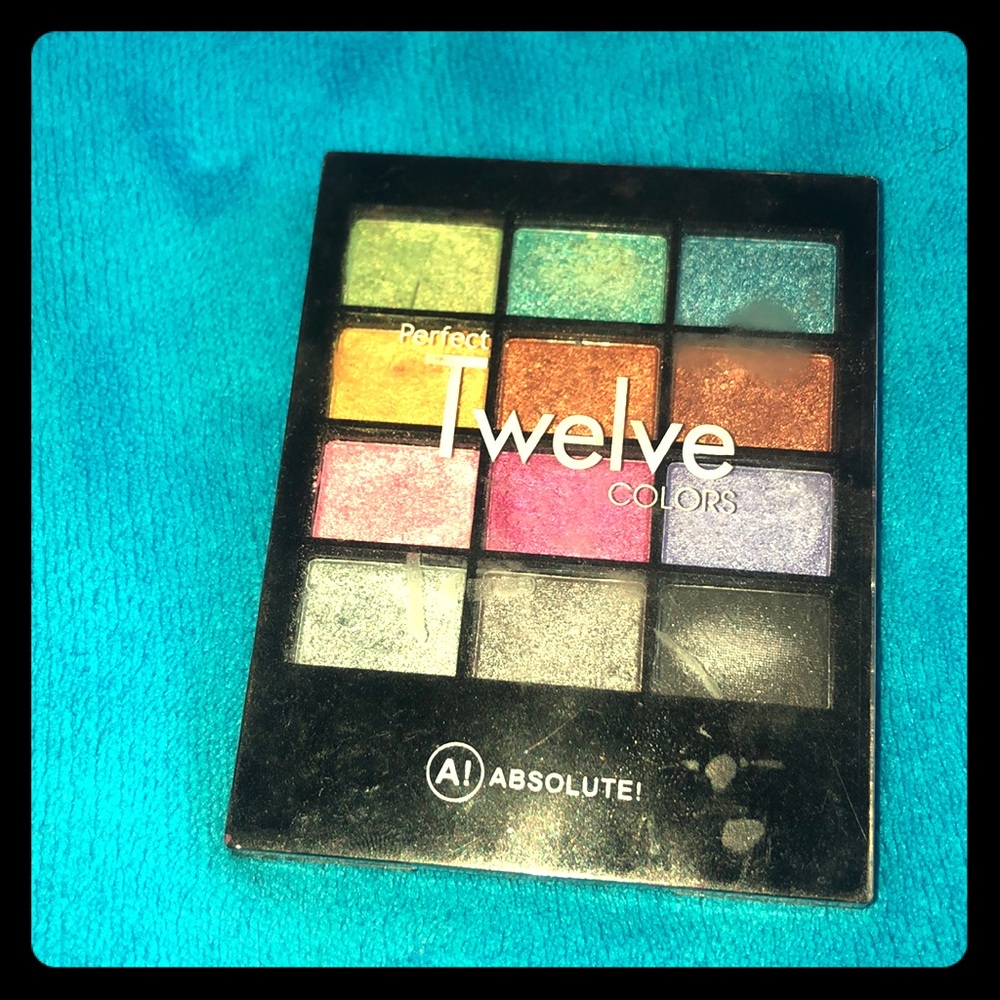 Eyeshadow palette makeup set